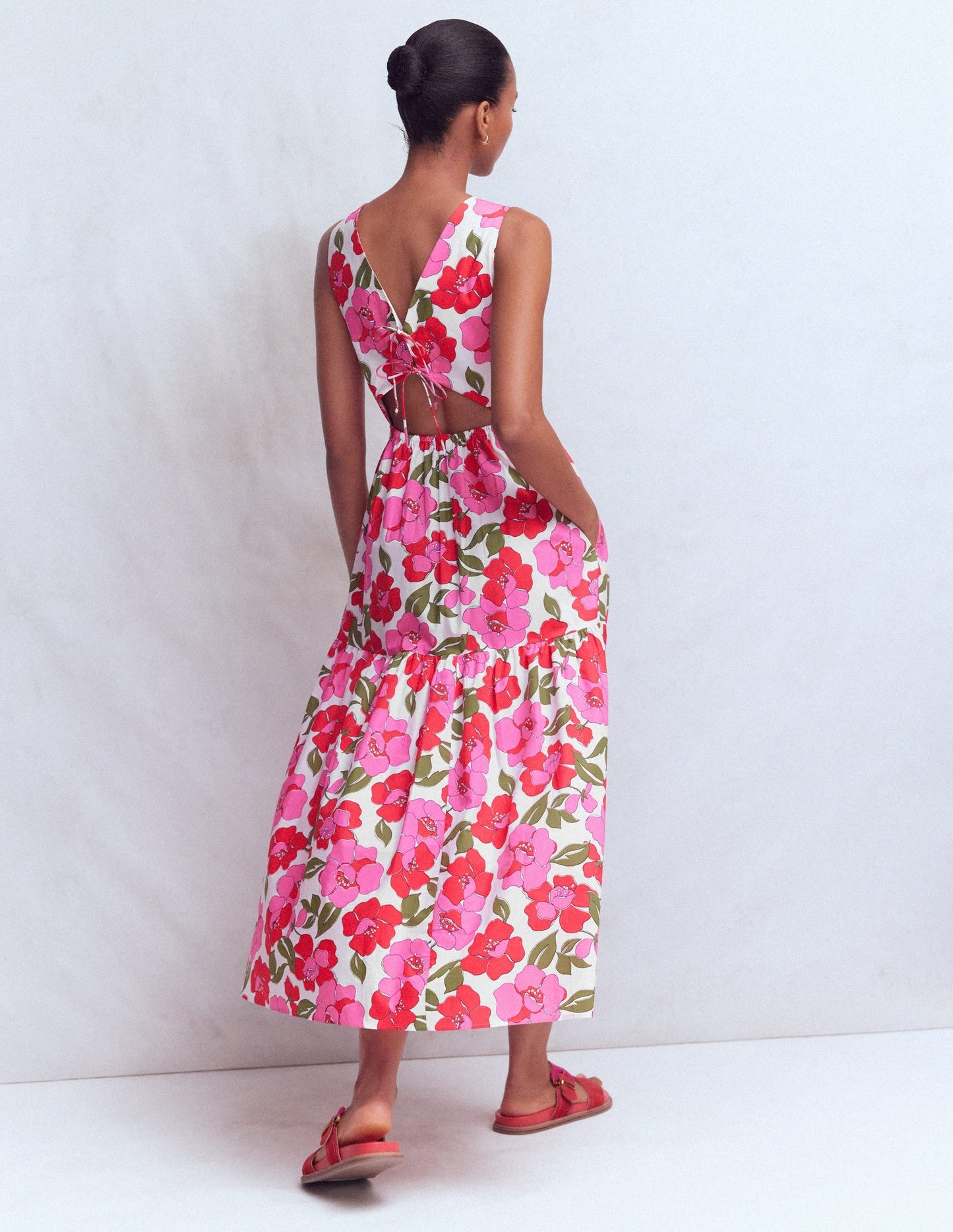 Sleeveless Poplin Dress-Red, Radiant Bloom