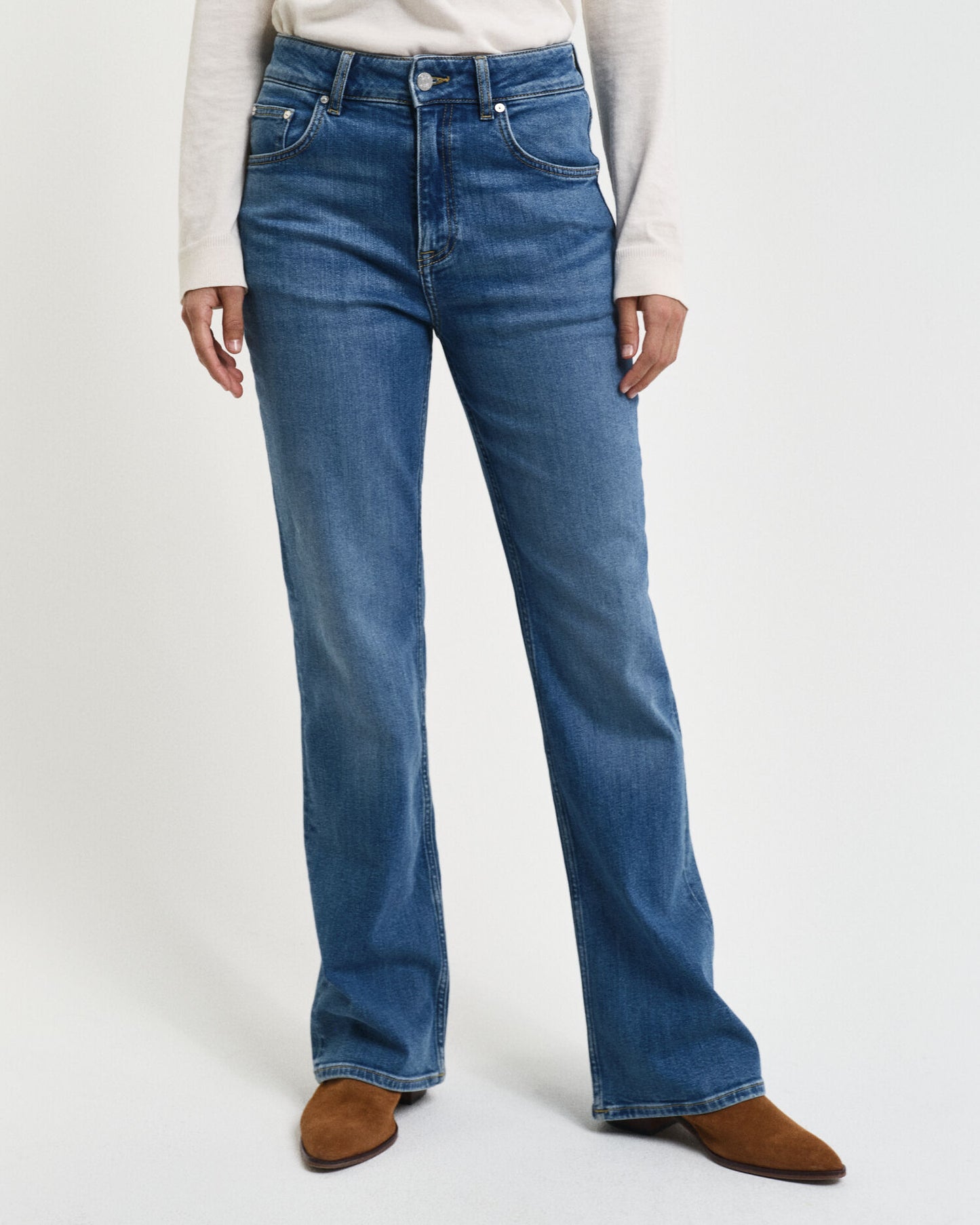Jean évasé coupe ajustée