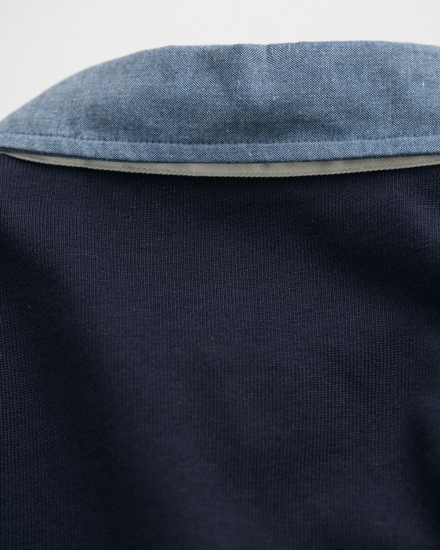 Rugger lourd à col chambray