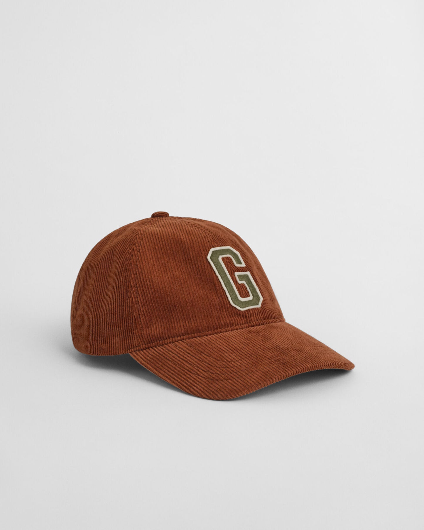 Casquette en velours côtelé avec badge en G