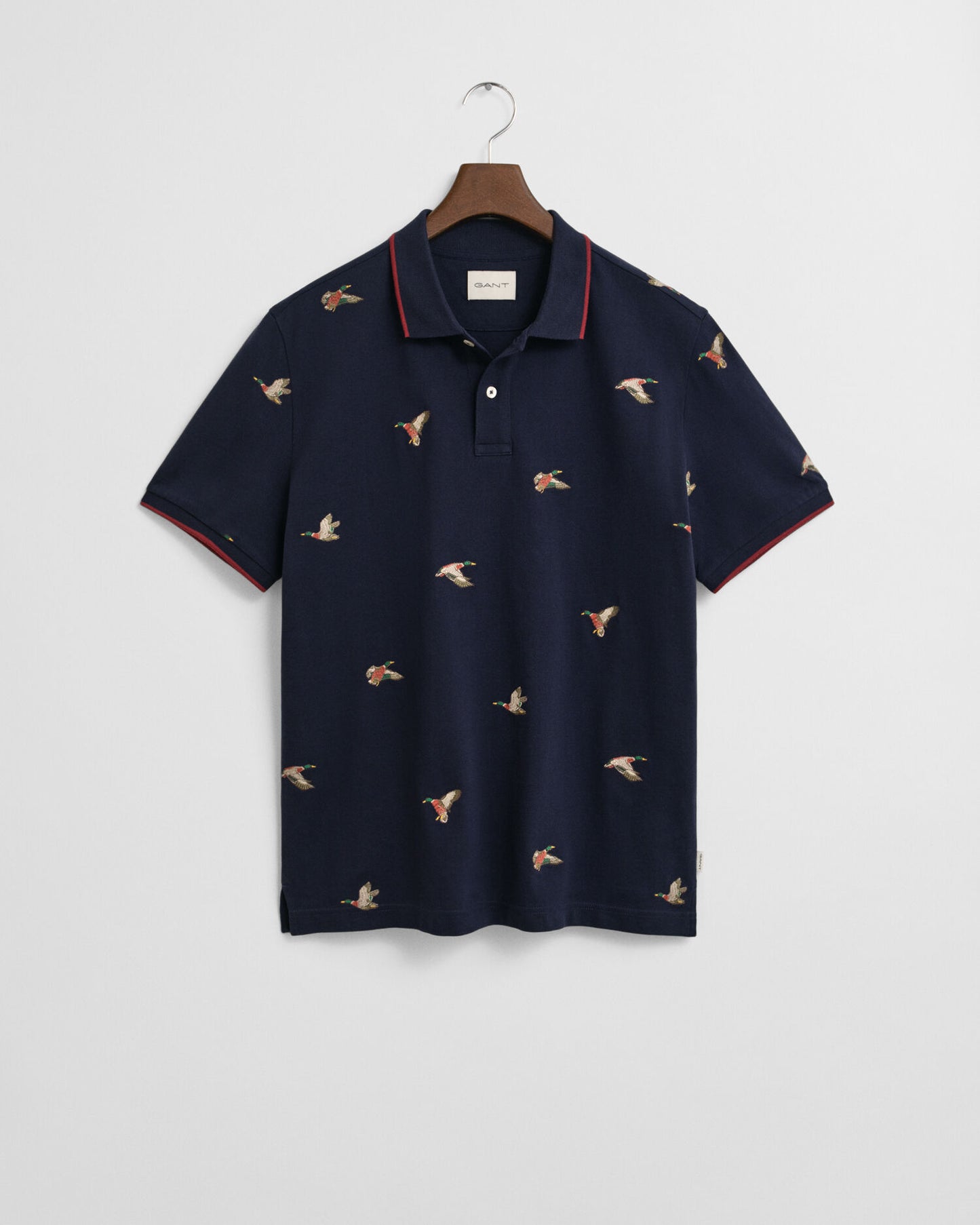 Polo brodé