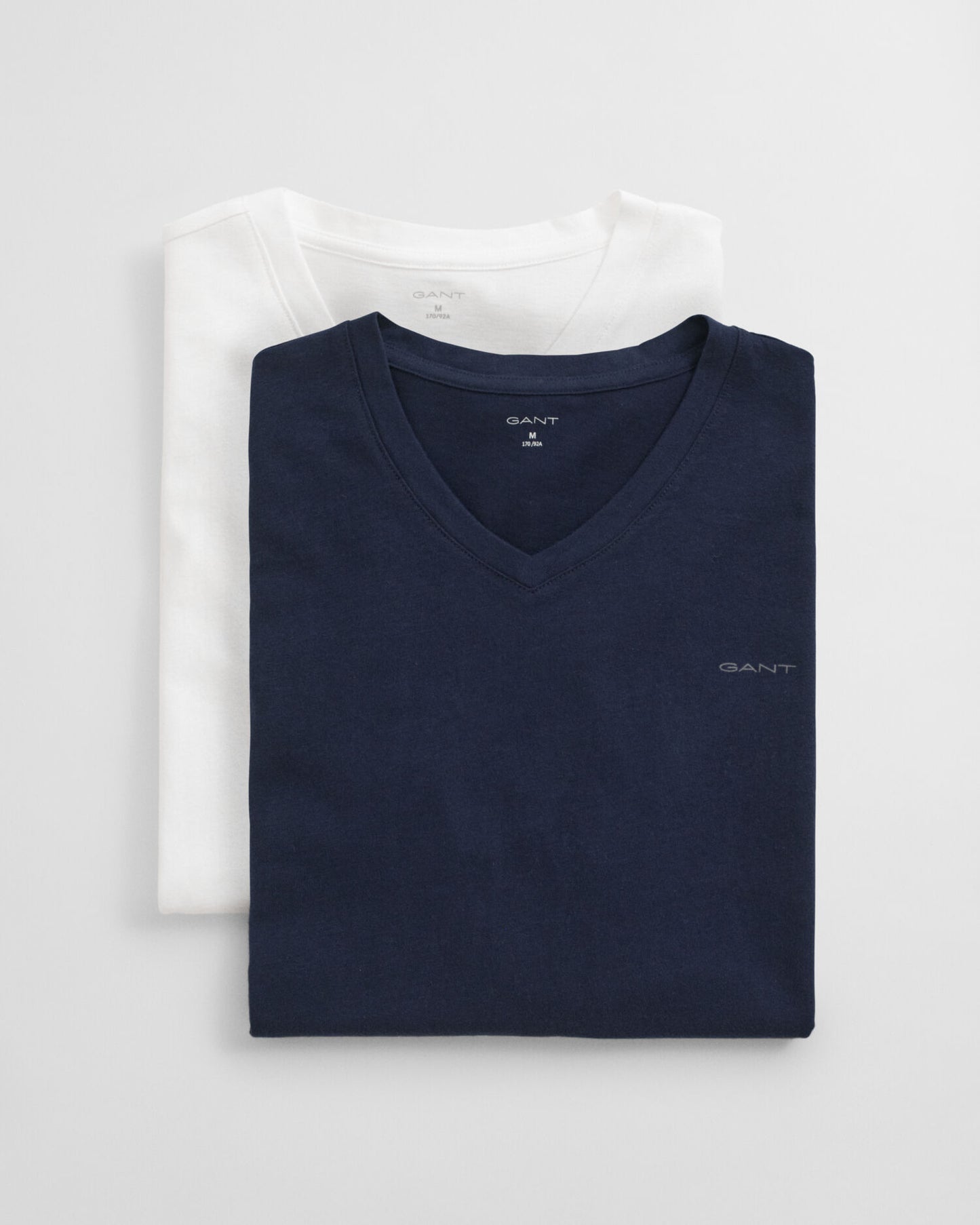 Lot de 2 T-shirts Col V