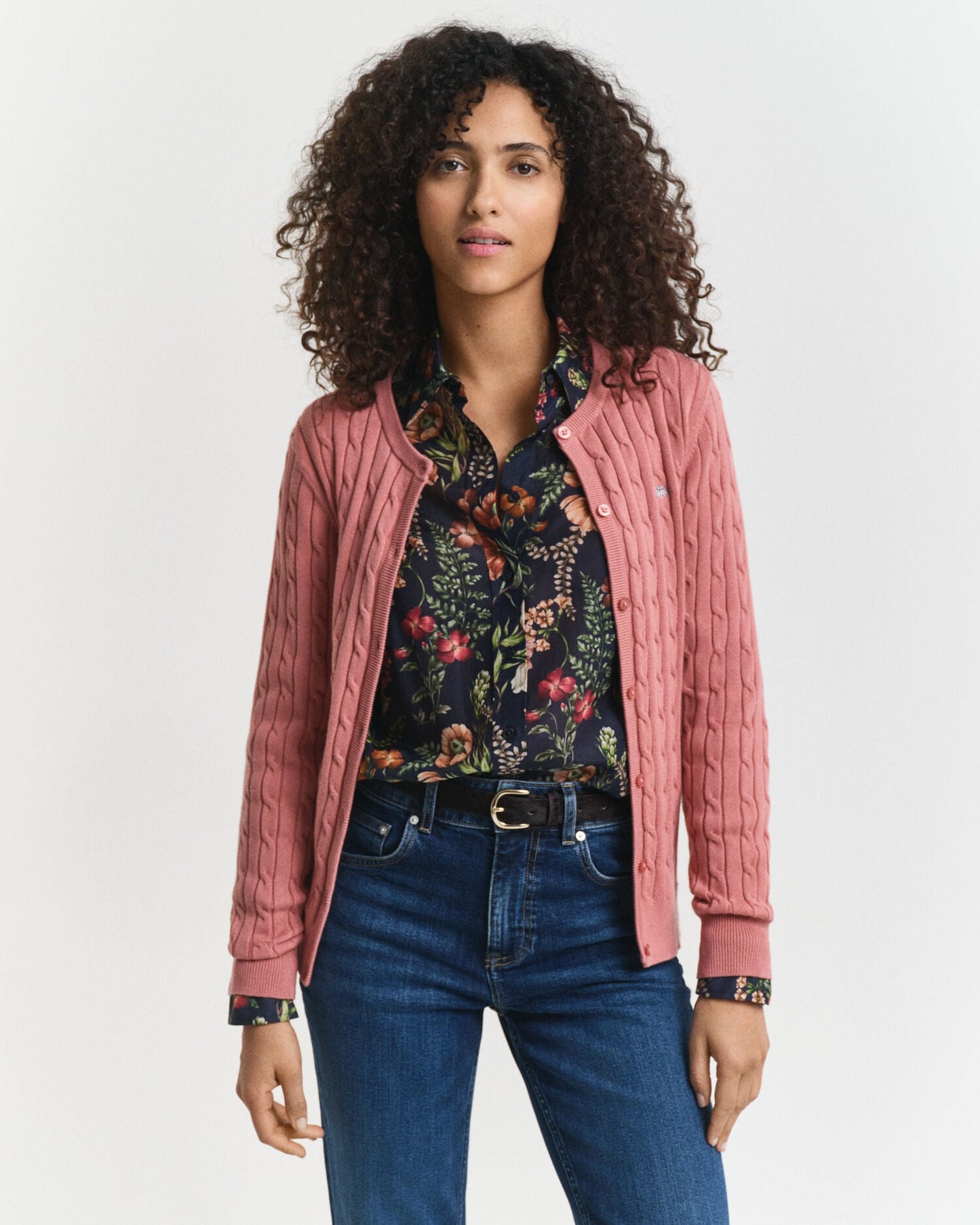 Cardigan aus Stretch-Baumwoll-Zopfstrick