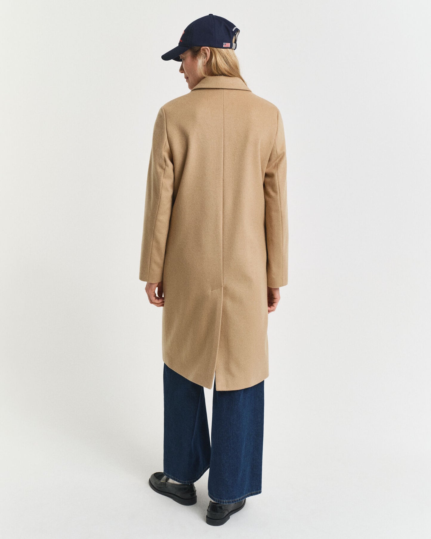 Manteau en laine mélangée coupe classique