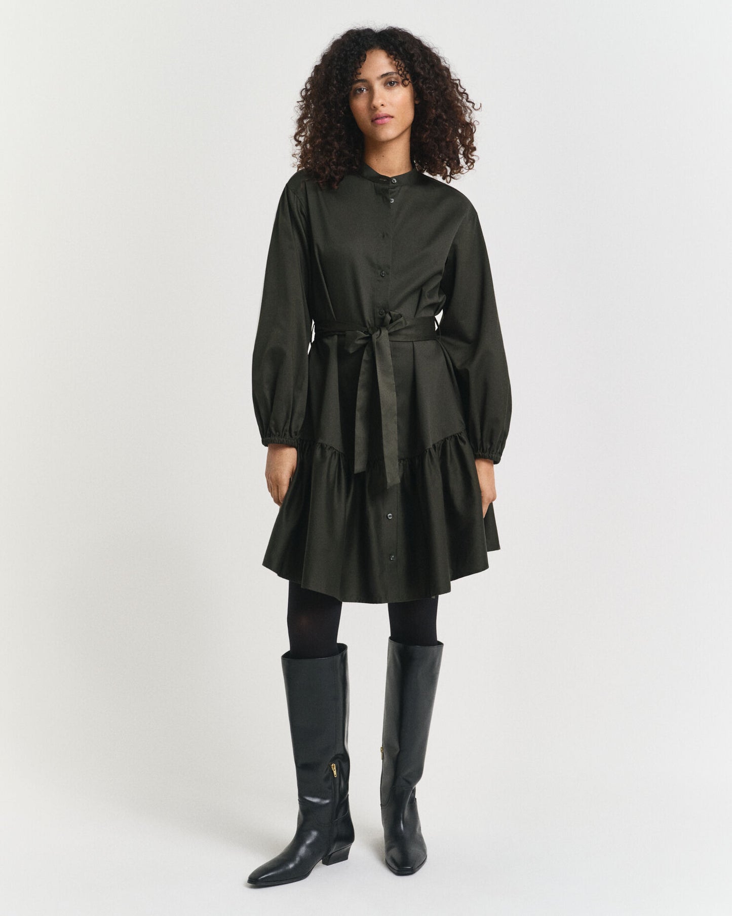 Robe longue en satin de coton à manches longues