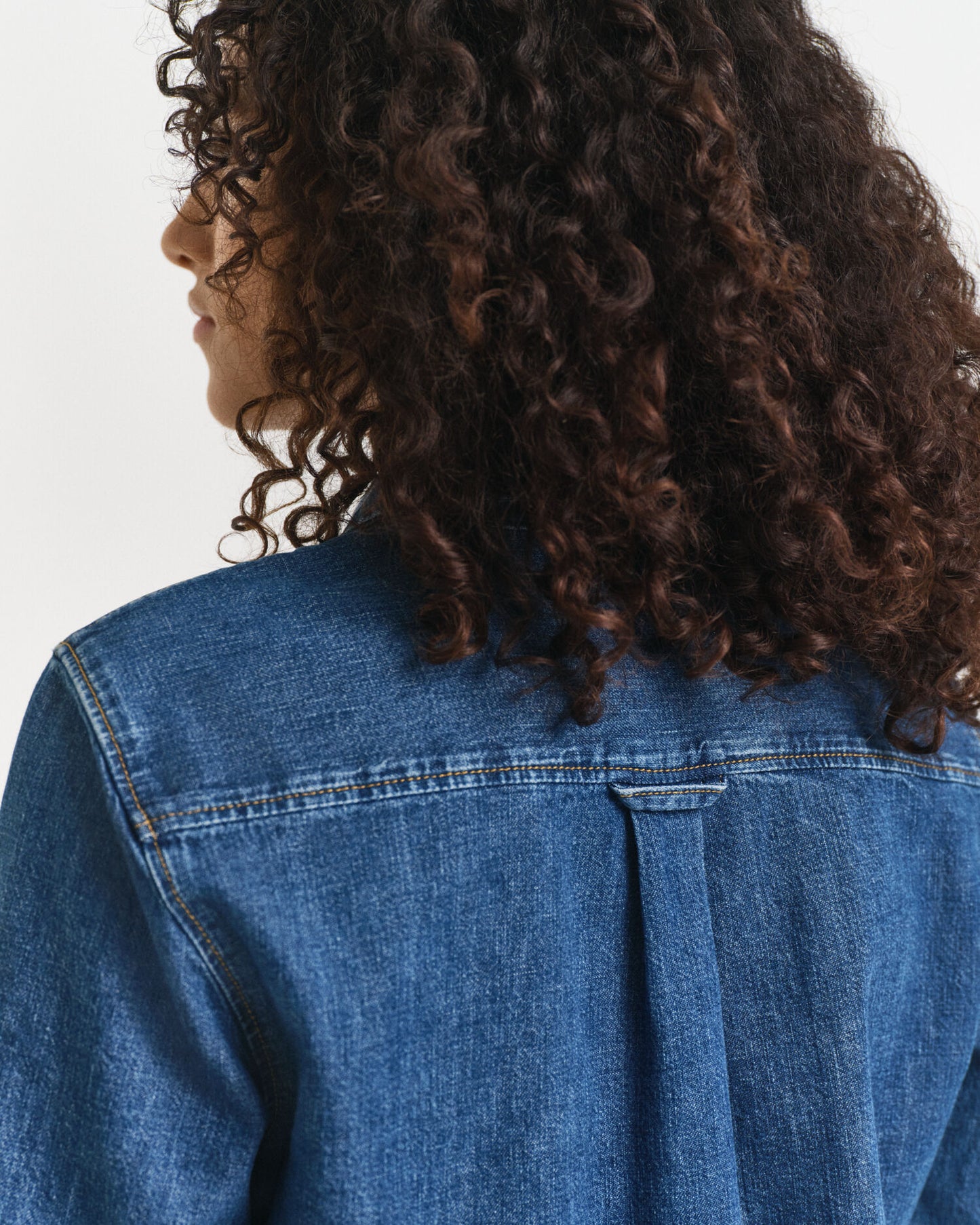 Chemise en jean coupe droite