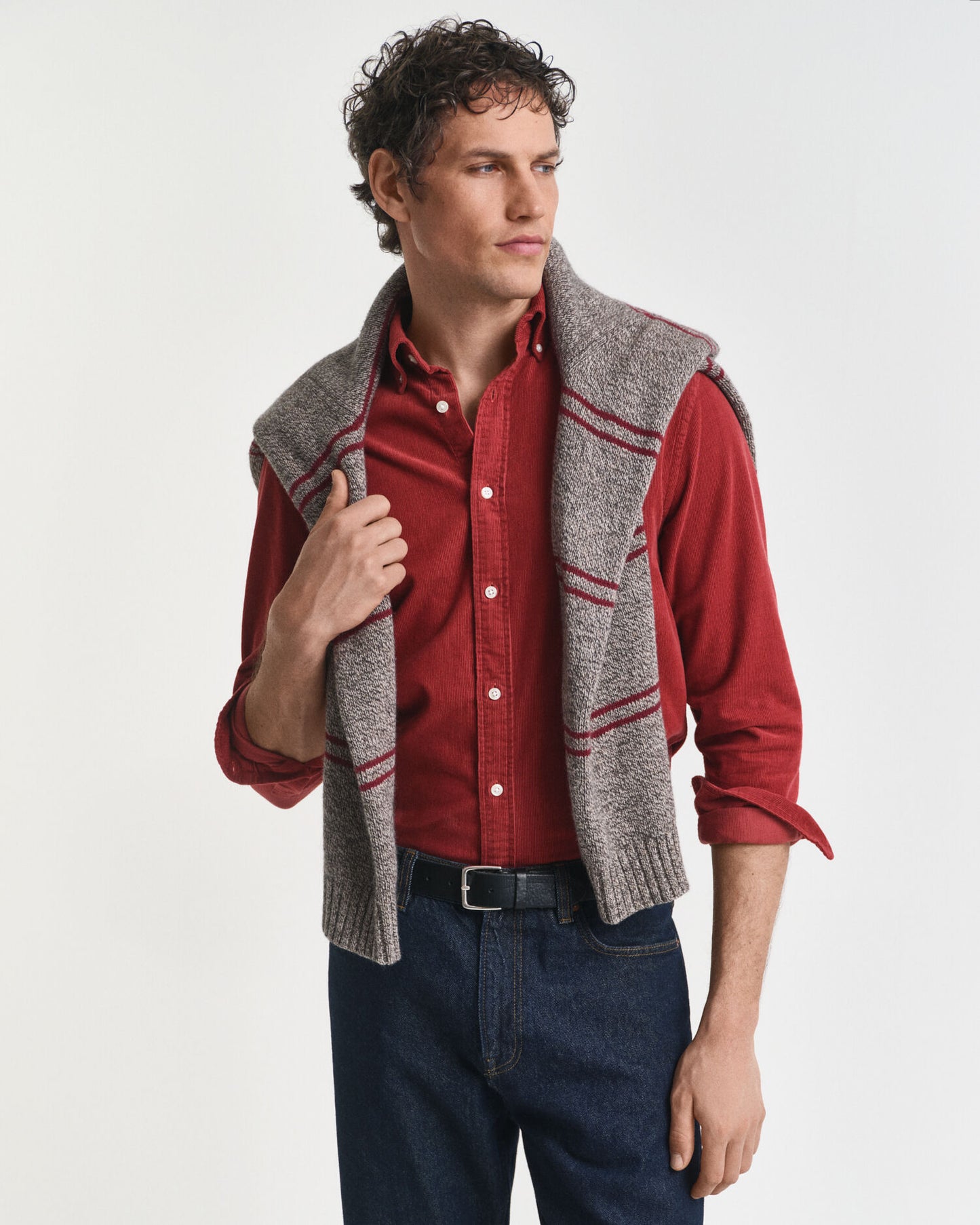 Chemise en velours côtelé de coton coupe classique