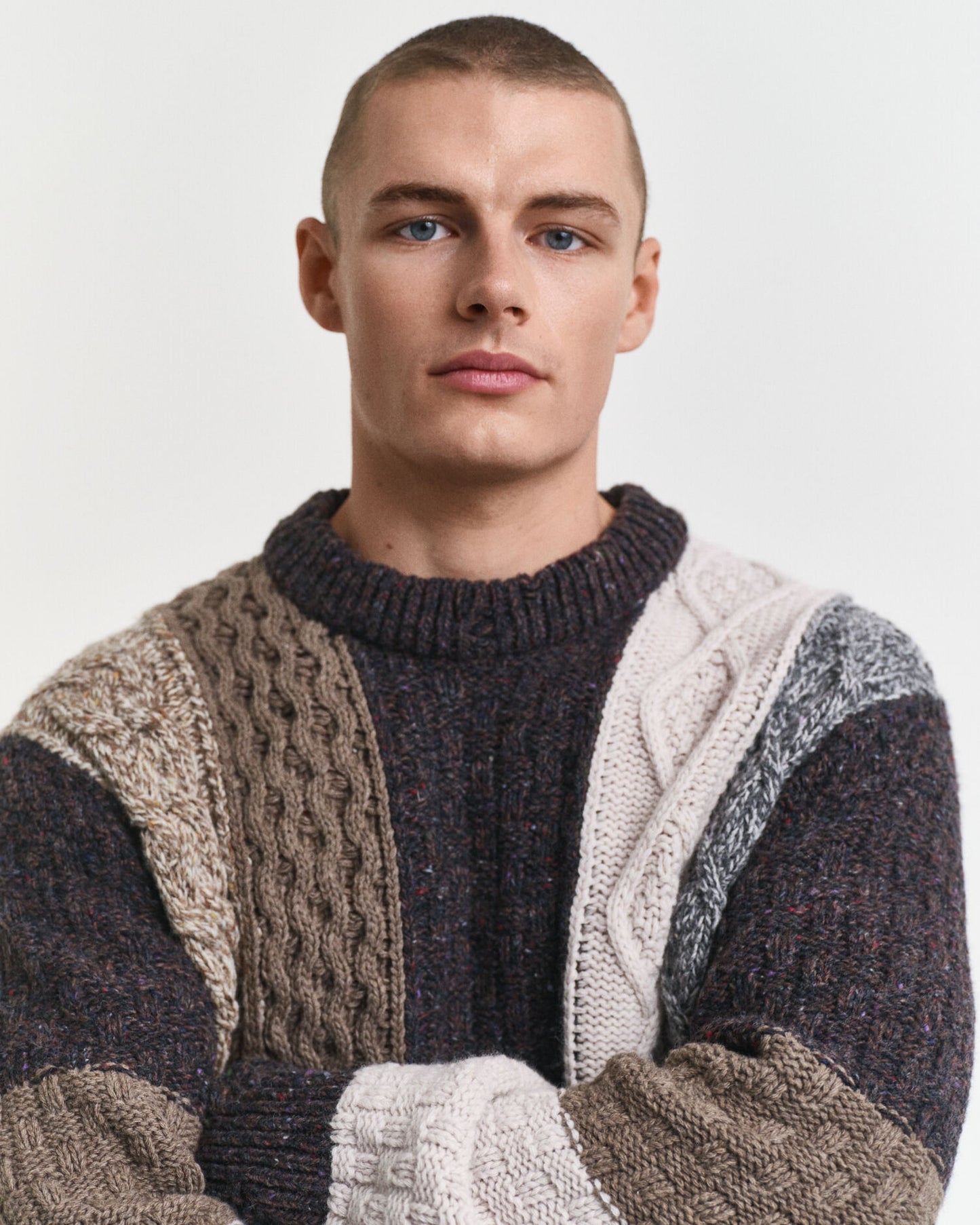 Patchwork-Pullover mit Rundhalsausschnitt