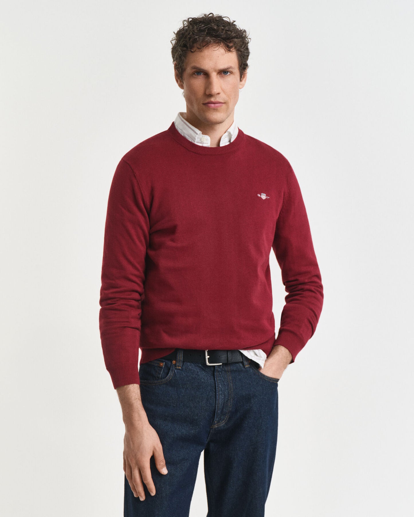 Klassischer Baumwollpullover mit Rundhalsausschnitt
