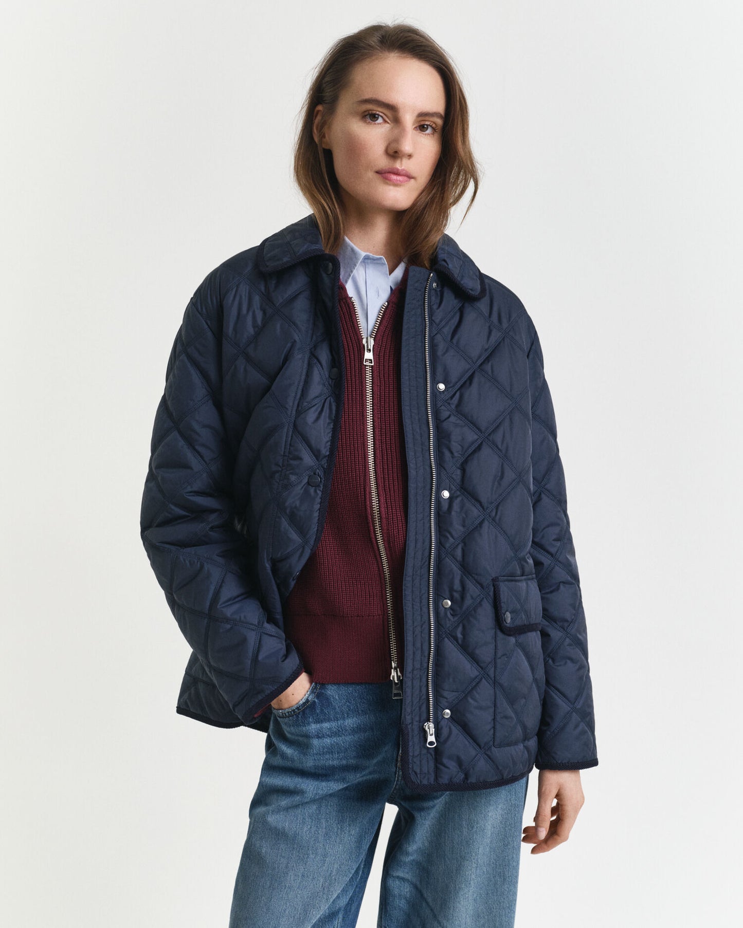 Gesteppte Jacke mit Cordbesatz