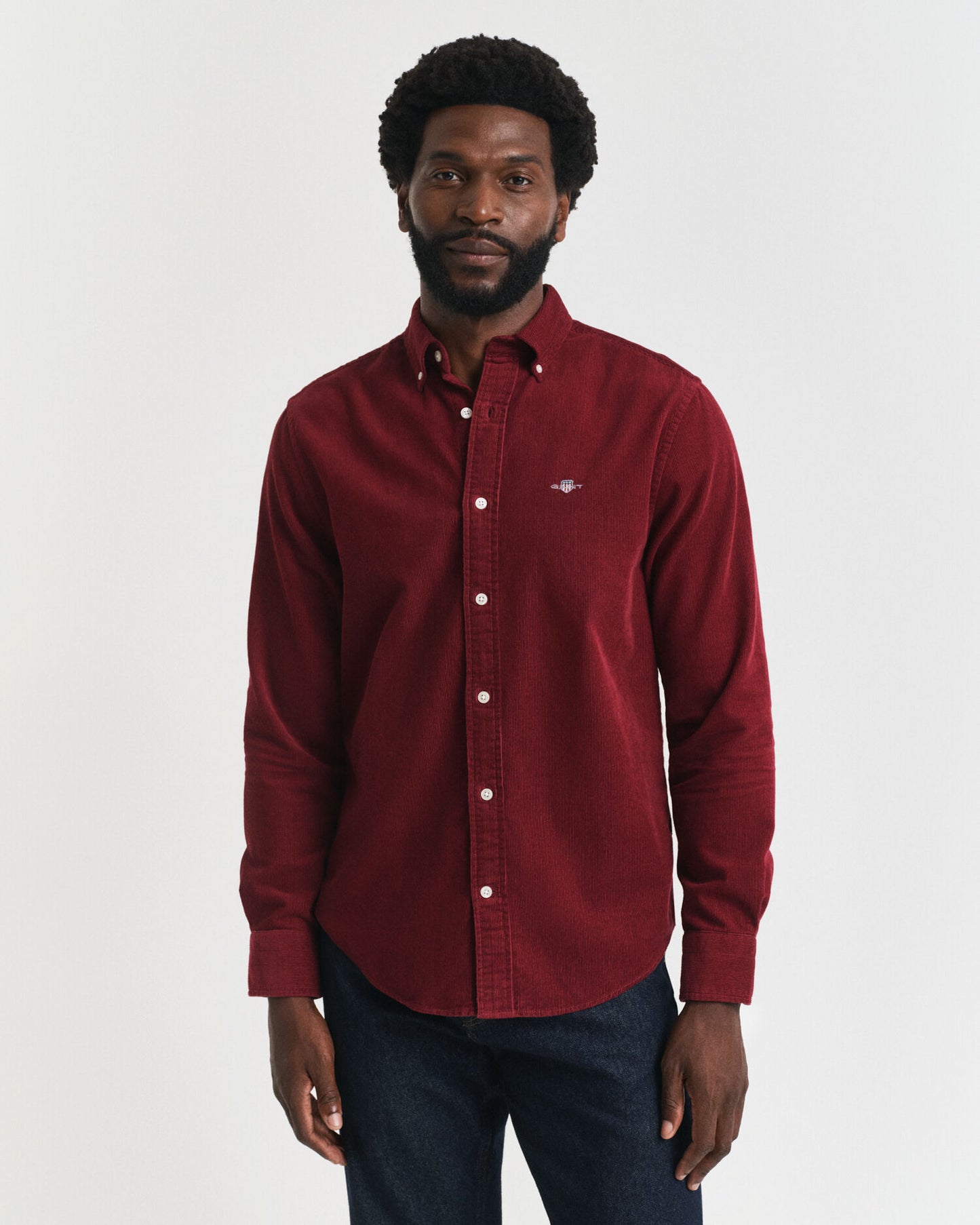 Chemise en velours côtelé de coton coupe classique