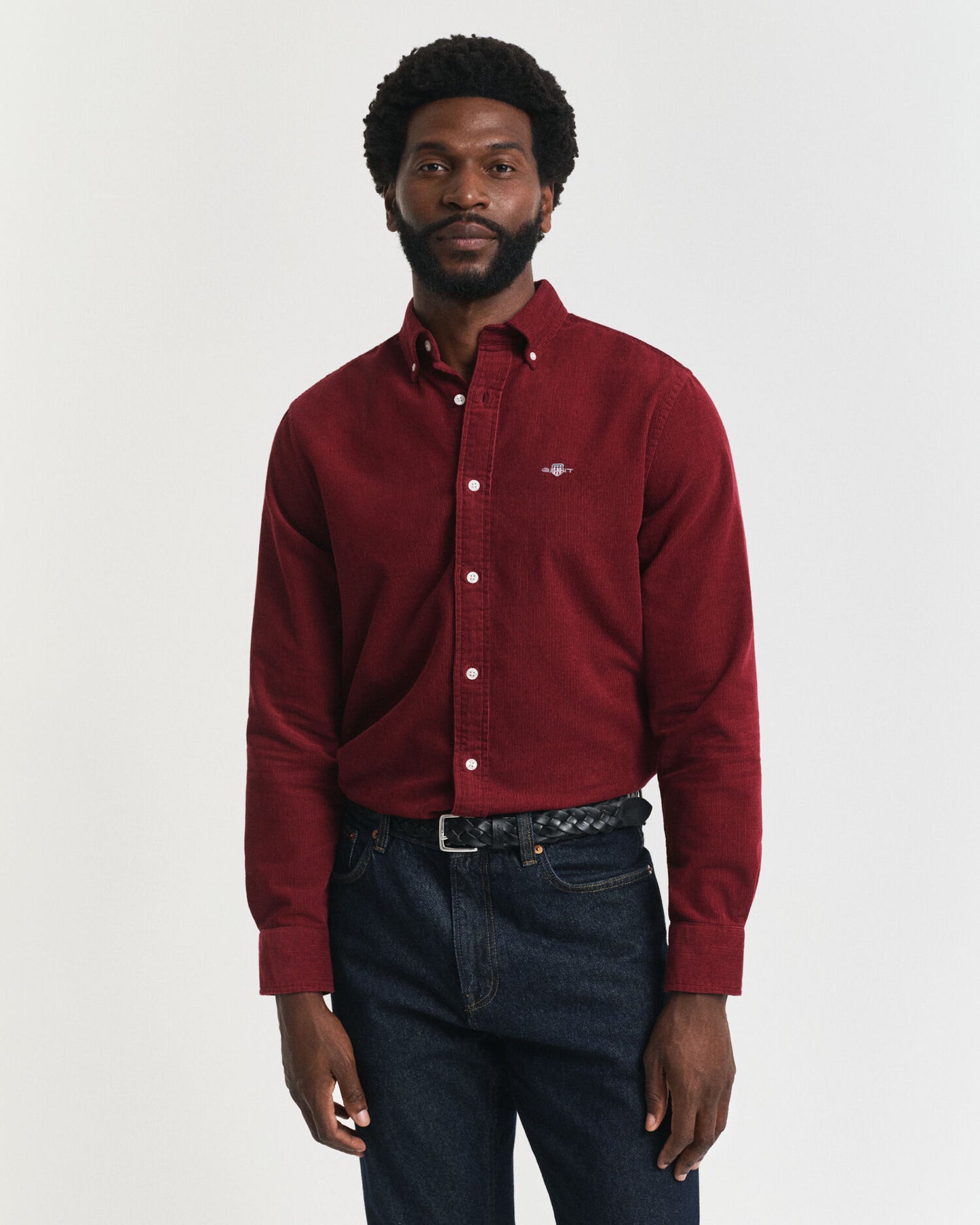 Chemise en velours côtelé de coton coupe classique