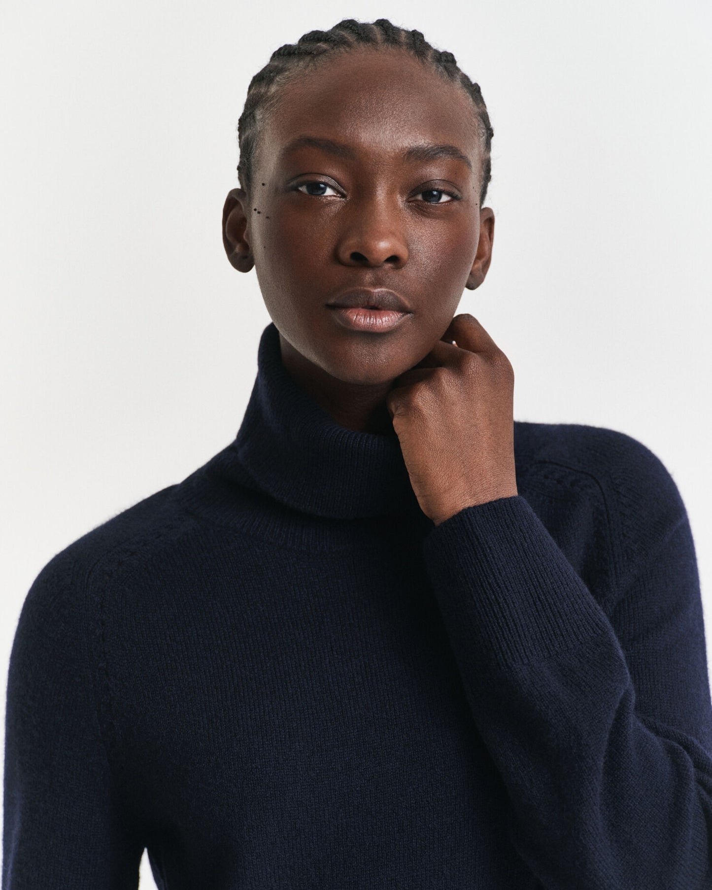Robe col roulé en maille