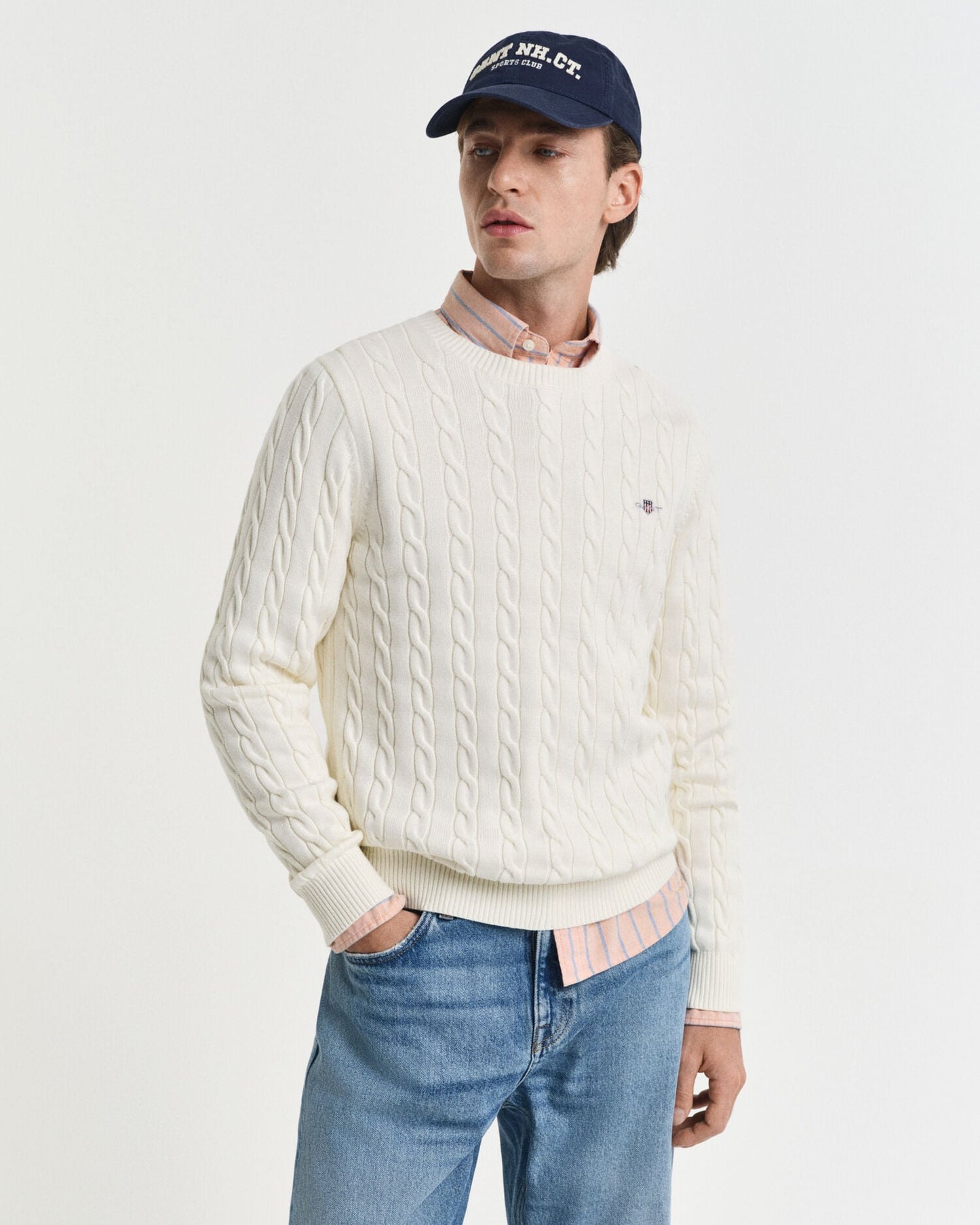 Pull ras du cou en maille torsadée de coton