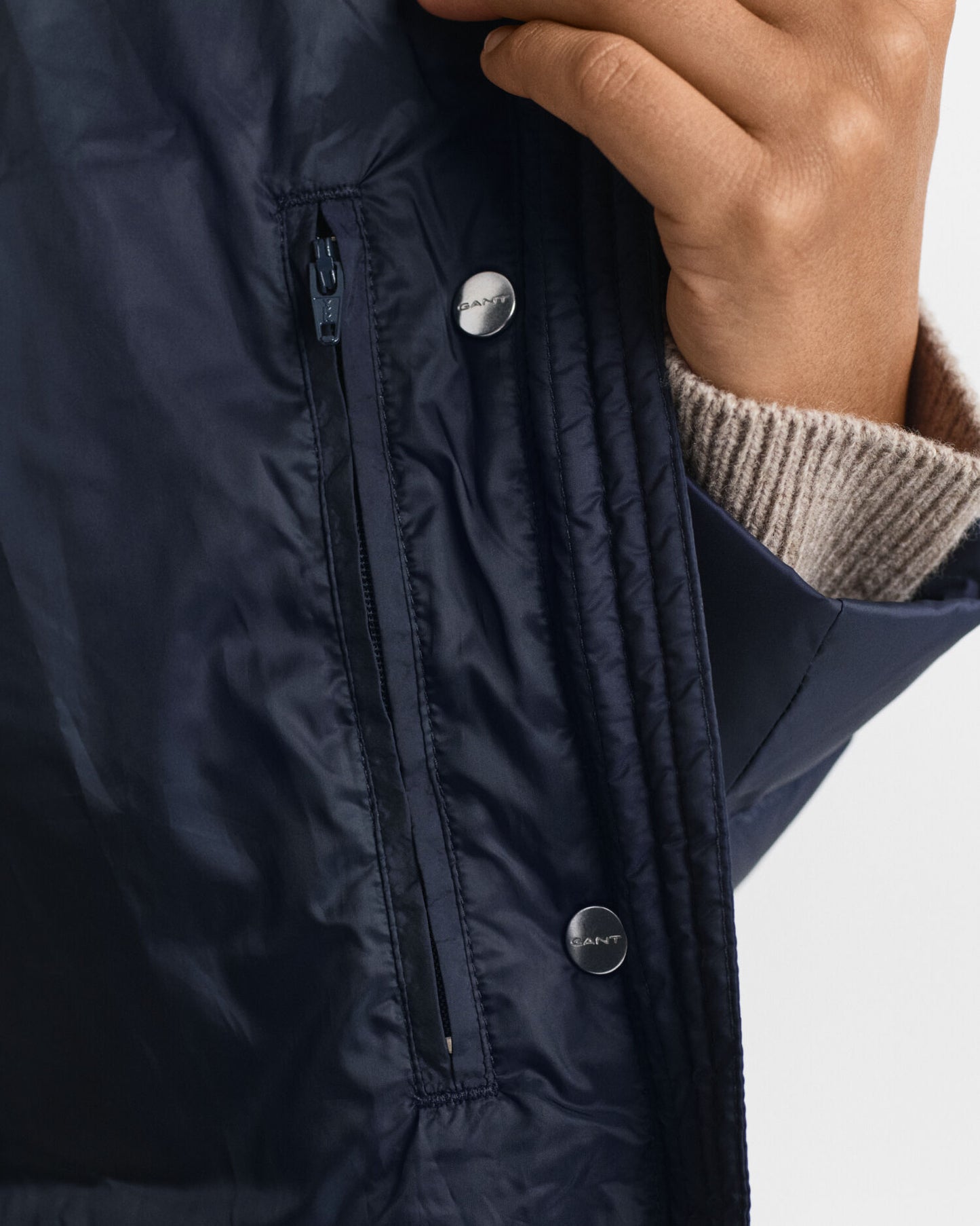 Leichte Daunenjacke