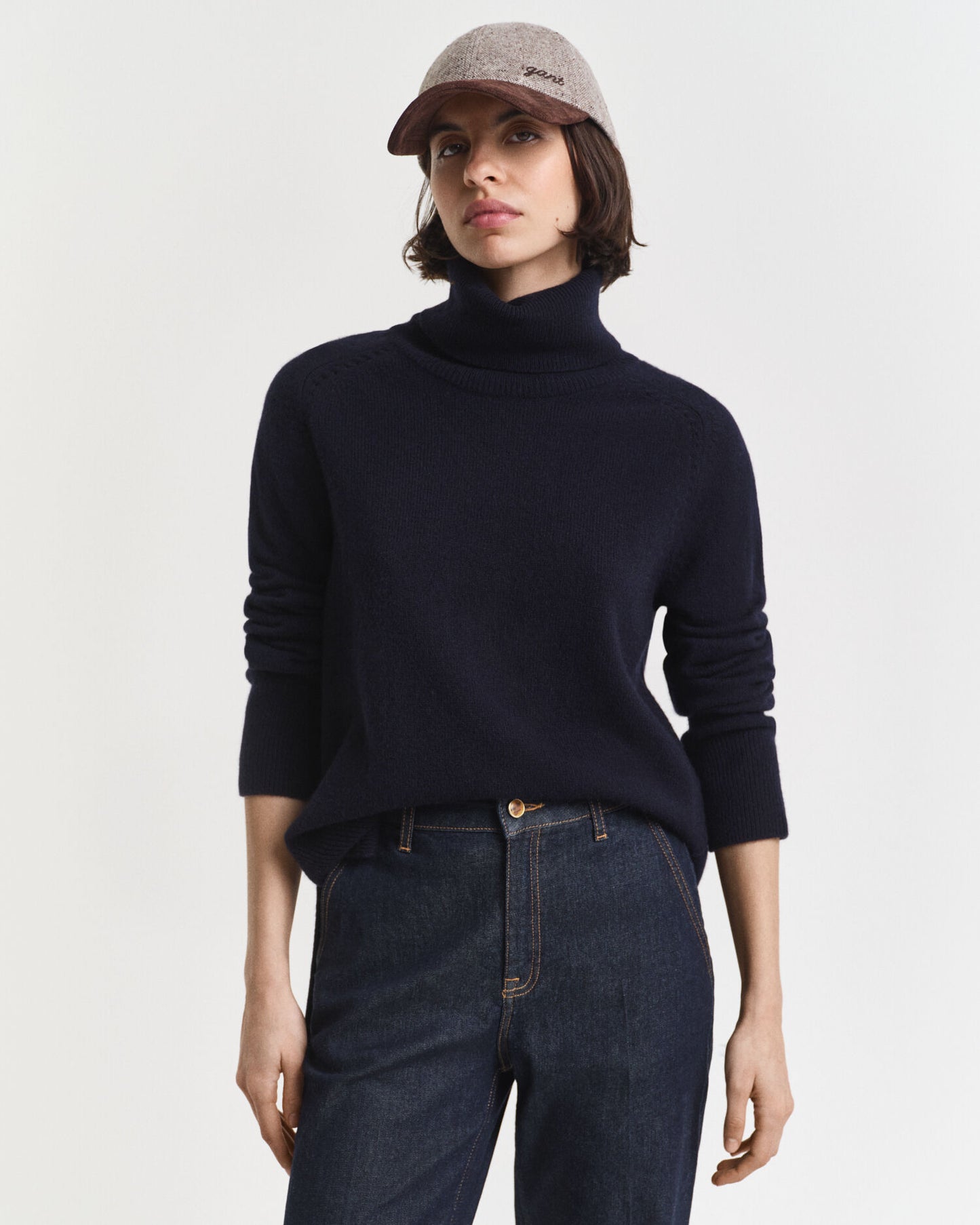 Pull à col roulé doux en laine mélangée cachemire