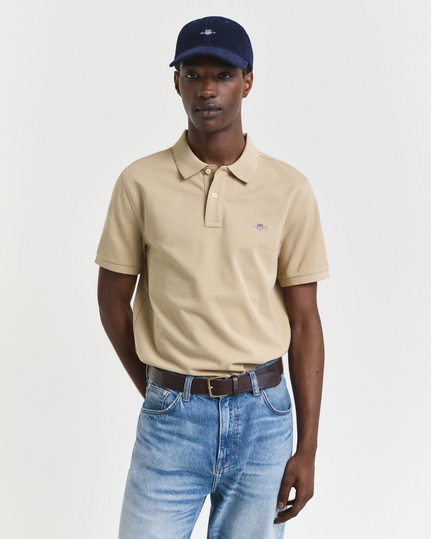 Polo en piqué à coupe droite et écusson