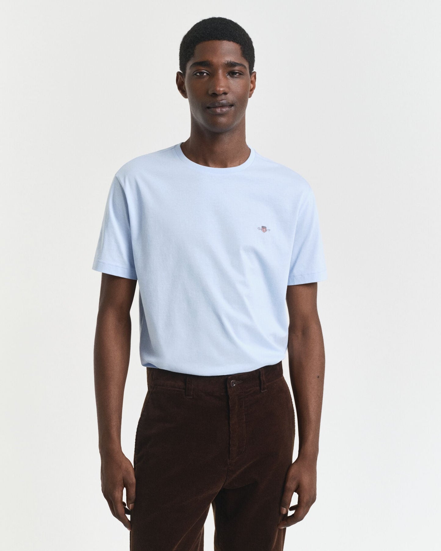 T-shirt Regular Coupe Droite avec Écusson
