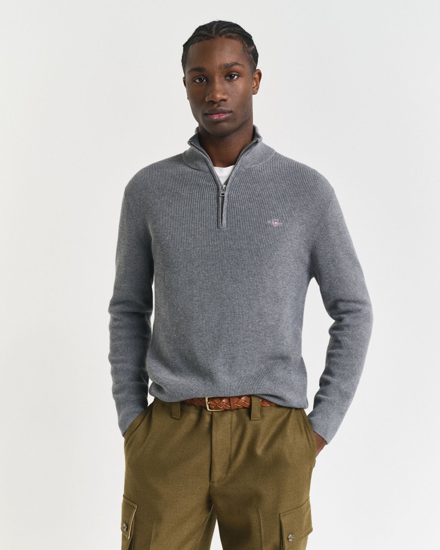 Gerippter Pullover aus Baumwolle und Merinowolle mit halbem Reißverschluss