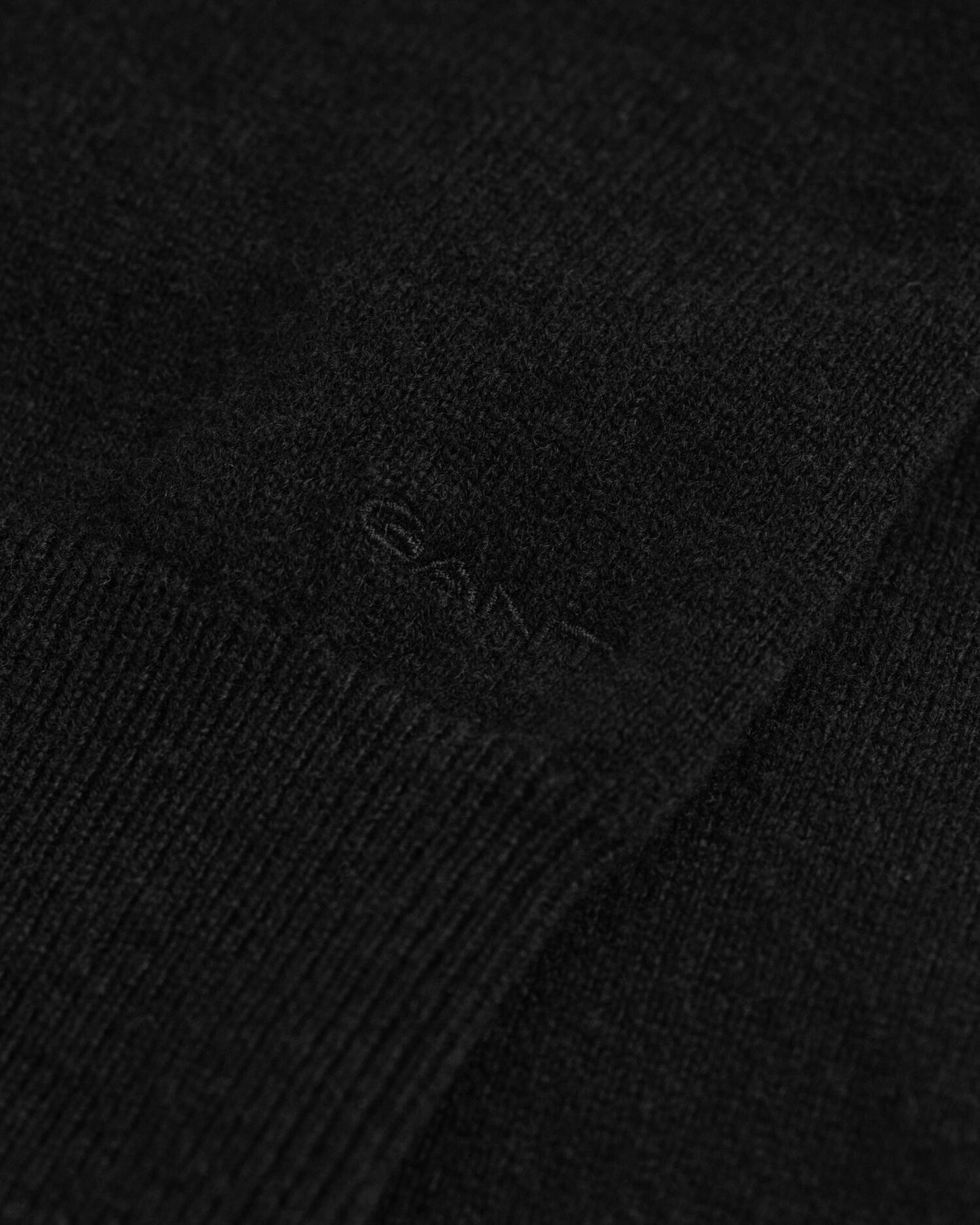 Pull col rond en agneau ultrafin