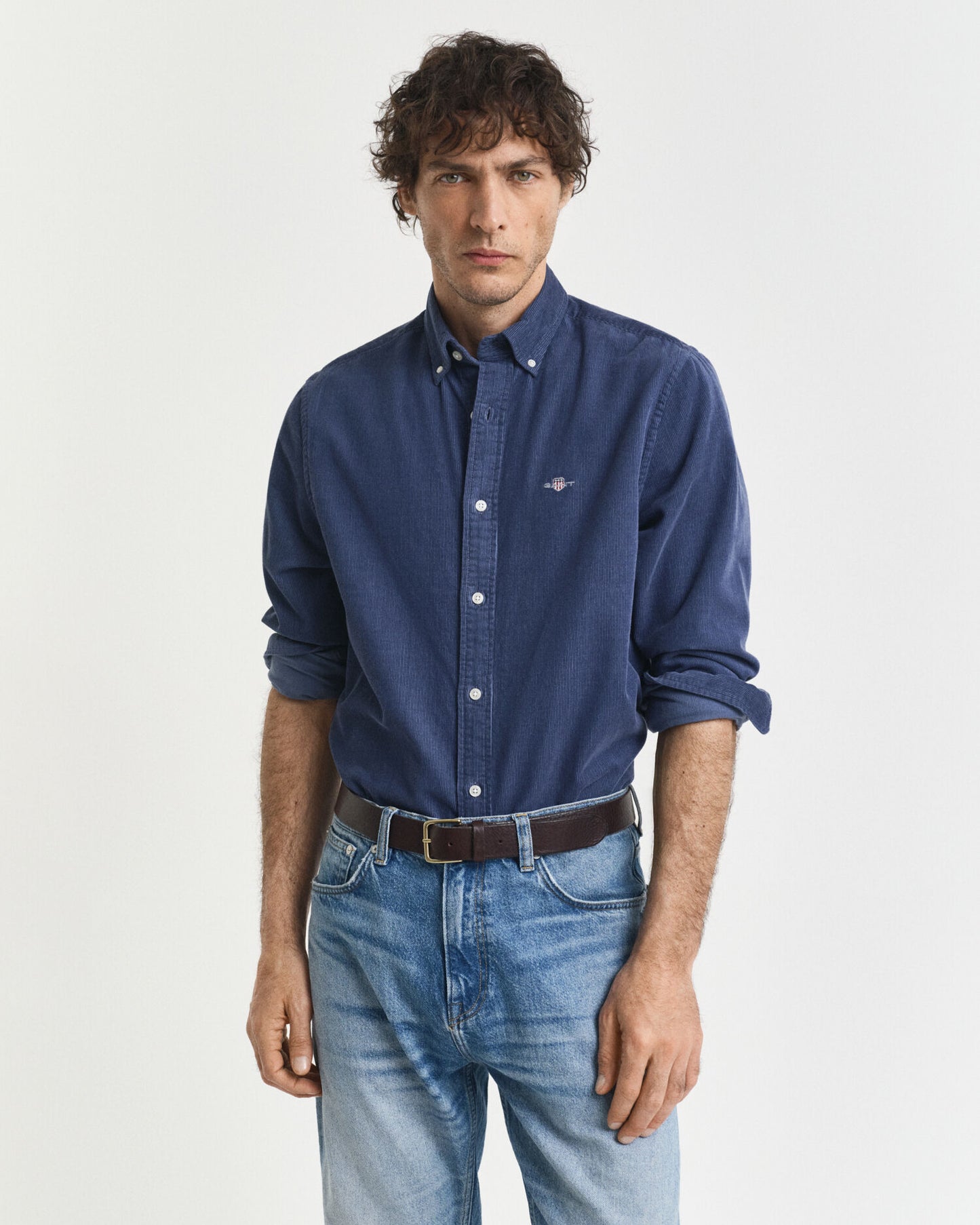 Chemise en velours côtelé de coton coupe droite