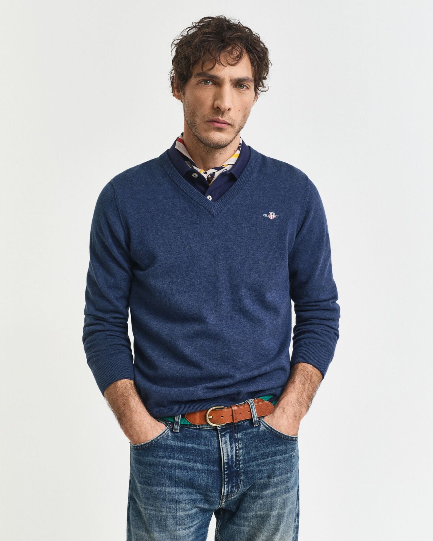 Klassischer Baumwoll-V-Pullover