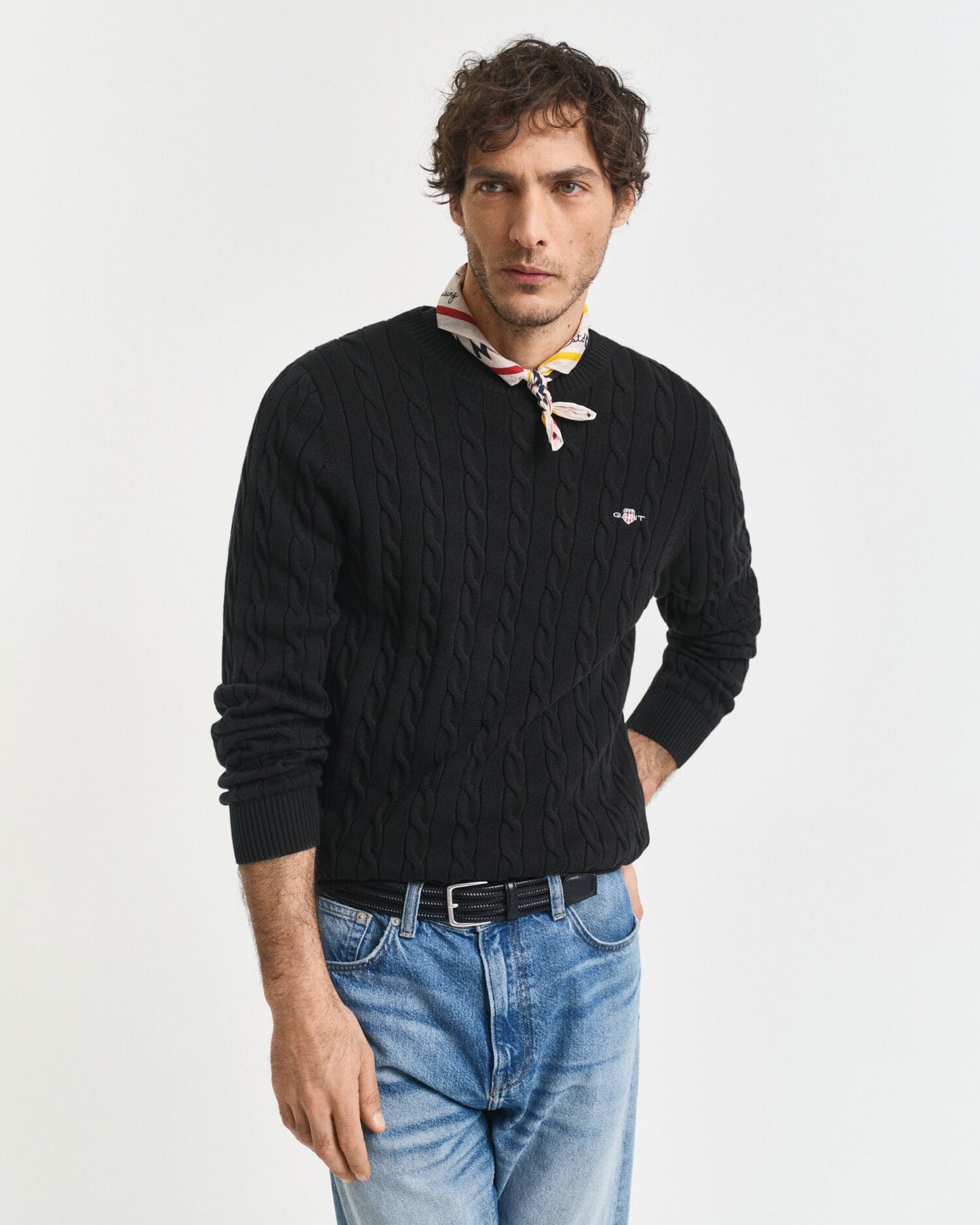 Pullover aus Baumwoll-Zopfstrick mit Rundhalsausschnitt